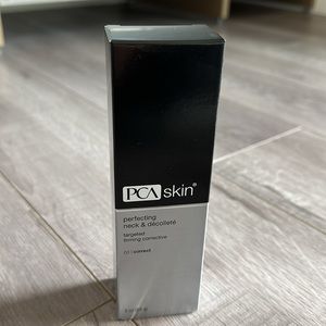 PCA Skin Perfecting Neck and Décolleté
